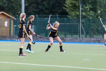Bild 64 - wU18 Hamburger SV - Harvesterhuder THC : Ergebnis: 2:1